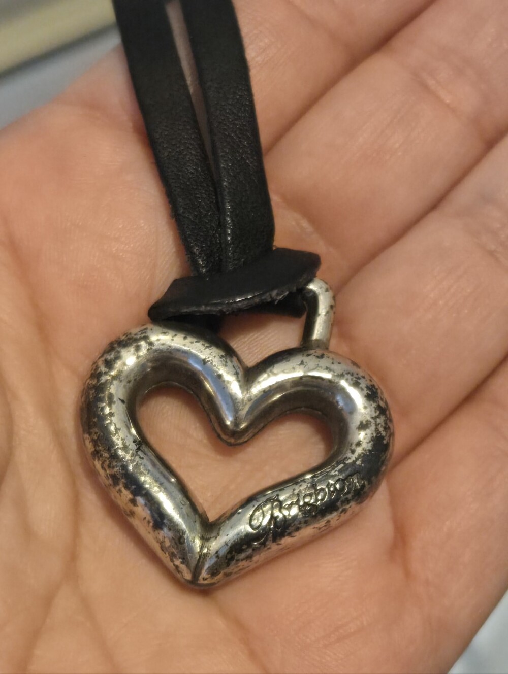 Brighton Vintage Silver Plated Open Heart Bag Charm Zipper Pull Black Leather Co